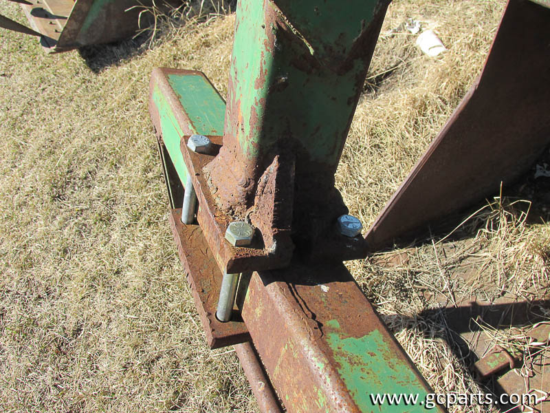 740 LOADER 7FT W/GRAPPLE